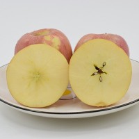 陜西禮泉紅富士蘋果 陽(yáng)光蘋果脆甜多汁 五斤一箱廠家直供一件代發(fā)